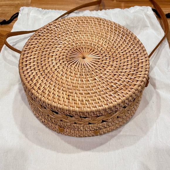 Rattan Bag (Medium) - Braided Details - Picture 7 of 10